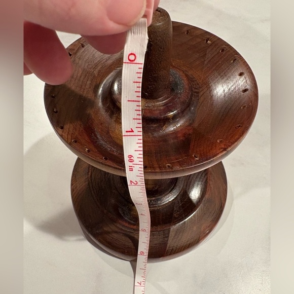 Handcrafted jewelry holder. Holds rings, bracelets, earrings that dangle. - Picture 4 of 6